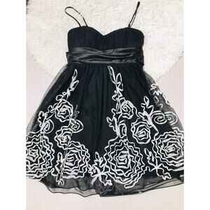 Speechless Strapless Mesh Party Cocktail Formal Glam Juniors Fairy Festival Sz S